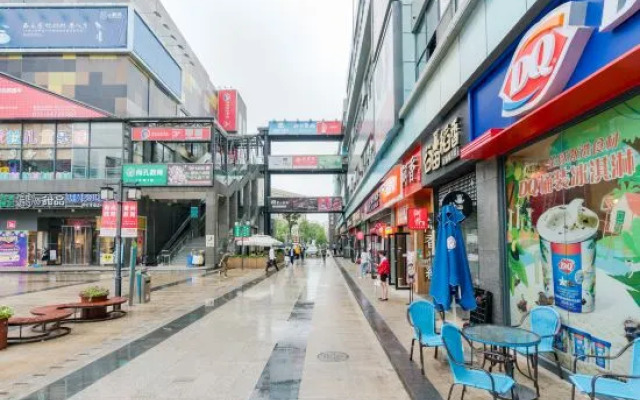 Apple Hotel (Shanghai Bijiang Plaza)