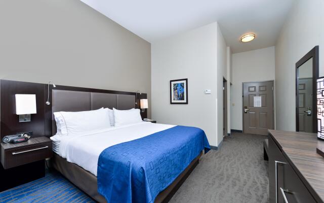 Holiday Inn Express St. Louis West - O'Fallon, an IHG Hotel