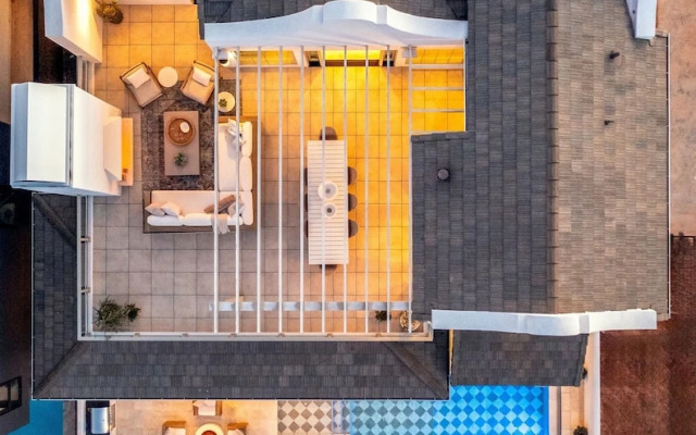 Rosemary 7 Bedroom Home