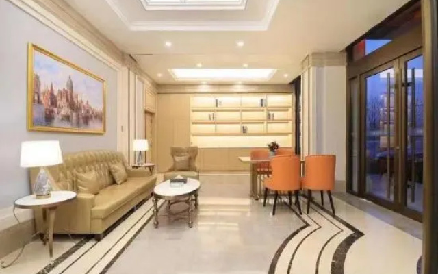 Vienna Hotel (Linyi Langya Ancient City Hedong Wuyue Plaza Branch) – Hotel Rooms – Linyi