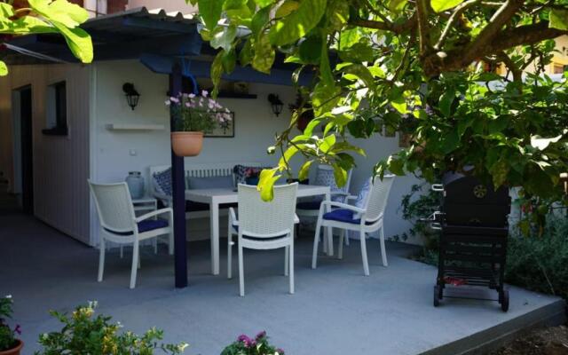 Chrysa's Holiday Apartment