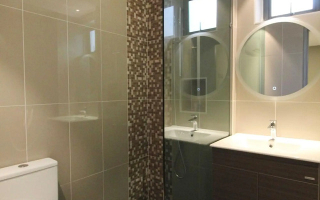 KL Eight Suites