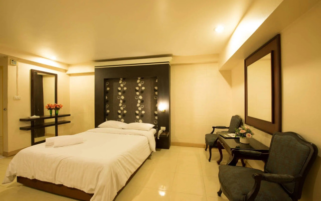 Synsiri 3 Ladprao 83 Apartment