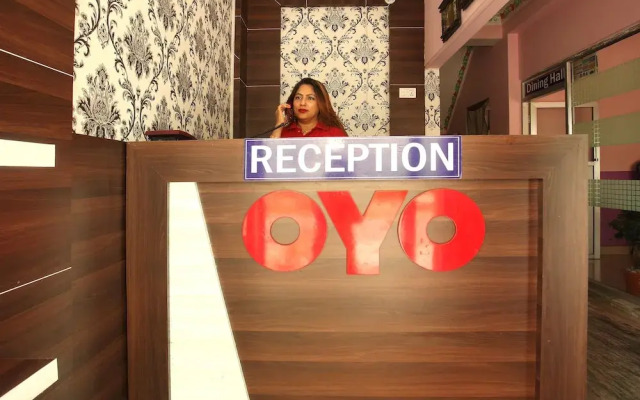 OYO 366 Hotel Anmol