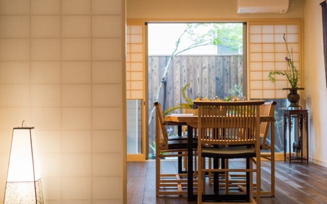 Kouhaku Kyomachiya Tenmangu