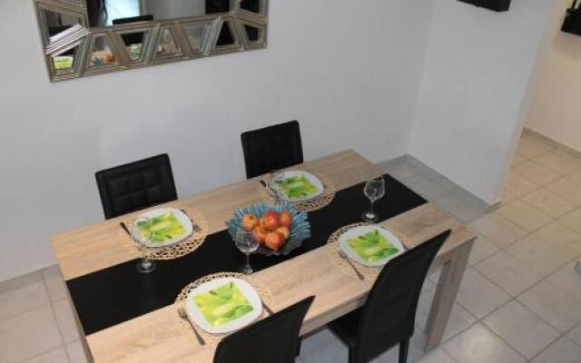 Saladina Apartment