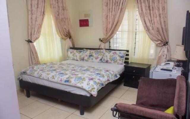 Waterlilies Suites