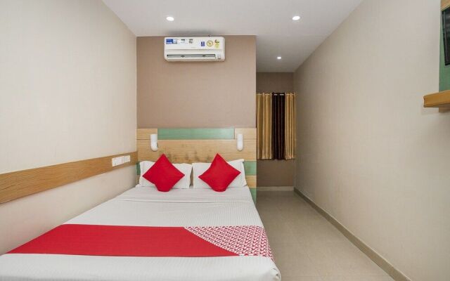 Oyo 436 Emirates Suites