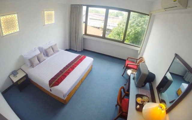 Phuket Town Inn Hotel Phuket (SHA Extra Plus)
