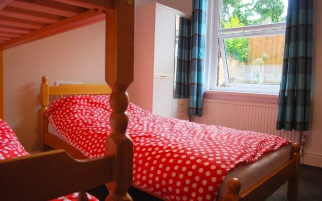 Clift Guest House