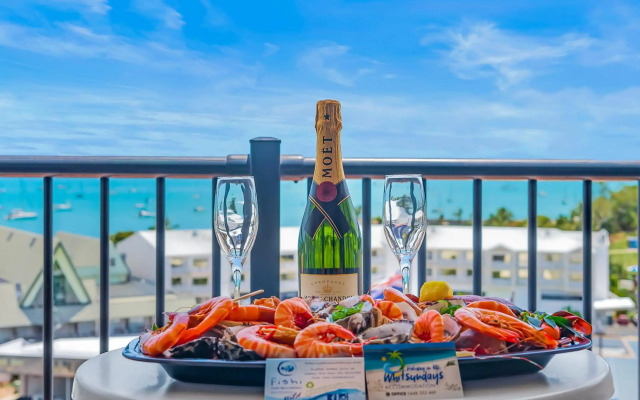 Whitsunday Terraces Hotel Airlie Beach