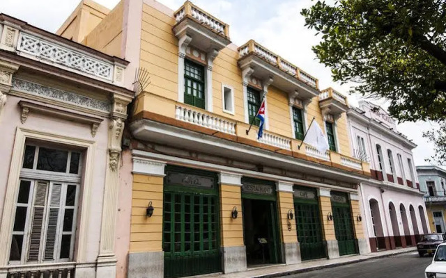 Hotel E Velasco