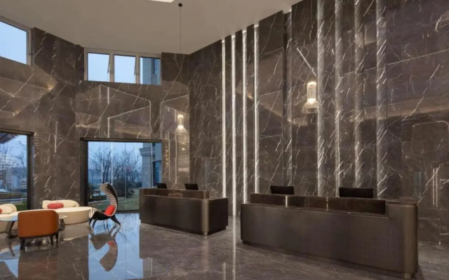 Ramada By Wyndham Qingdao Jiaodong International Airport
