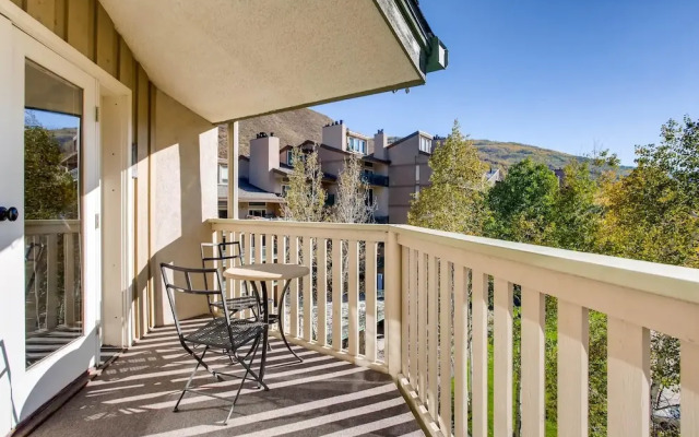 Westwind 404 3BD 3BA Plat. Condo