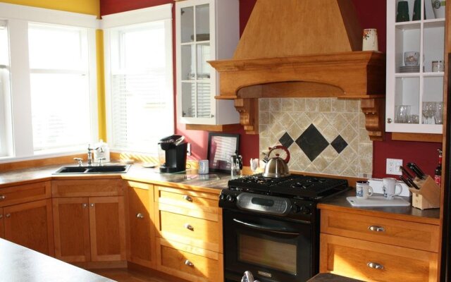 Eaglenest Manor Cowichan