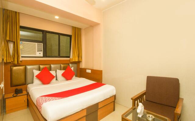 OYO 7727 Hotel Sarovar Grand