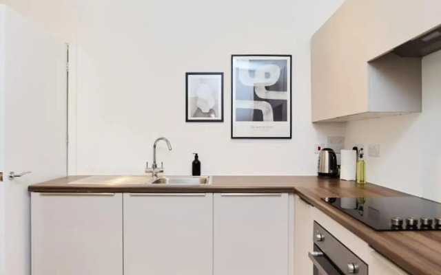 The Mitcham Scenery - Bright 1bdr Flat