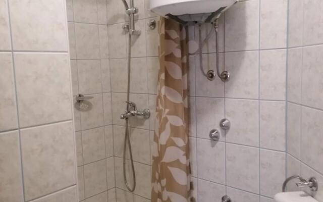 Olgi - free parking - SA3(3)