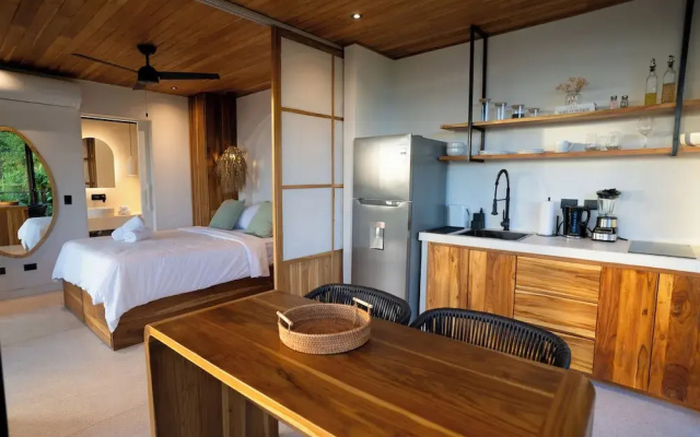 Casita Nalu by Wynwood House