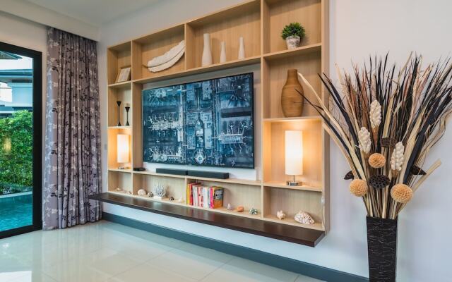 The White Pool Villa Kamala Beach Phuket