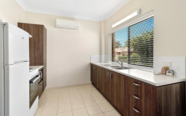 Quality Hotel Robertson Gardens