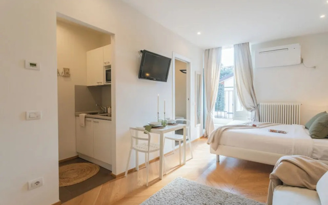MT Studio by Rent All Como