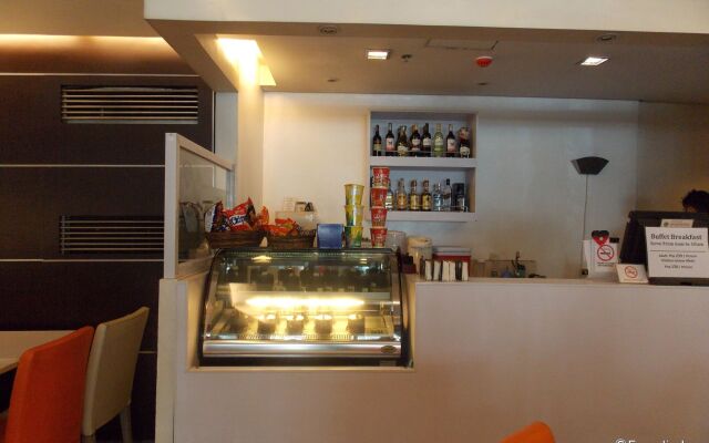 Circle Inn - Hotel & Suites