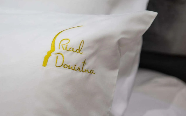 Riad Douirtna