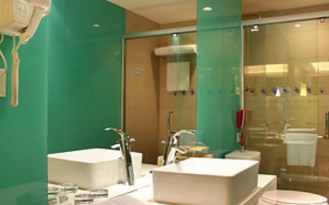 New Beacon New Time International Hotel