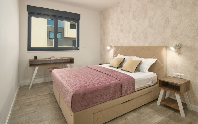 Luxury Villa Natali With Pool,terrace and sea View