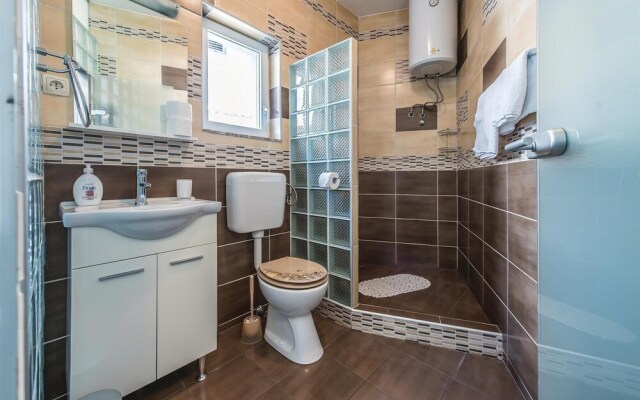 Nice Home in Dubrava With Wifi and 3 Bedrooms