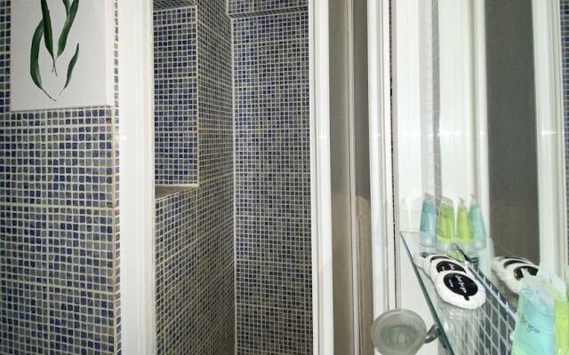Modern studios Close to Hyde Park