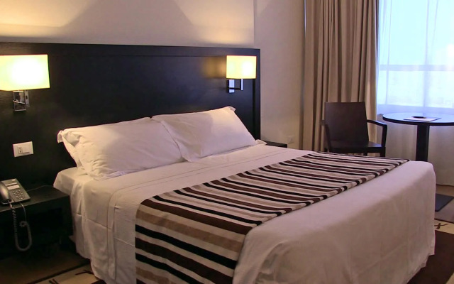 Sardegna Hotel, Suites & Restaurant