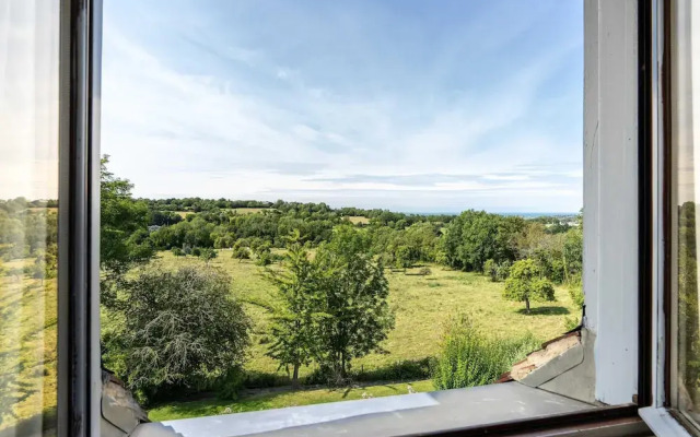 Blueberry of the Valley - House With Swimming Pool