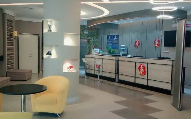 Huayi Selected Hotel (Nanguan subway station store, Liangxiang, Beijing) – Lobby – Beijing