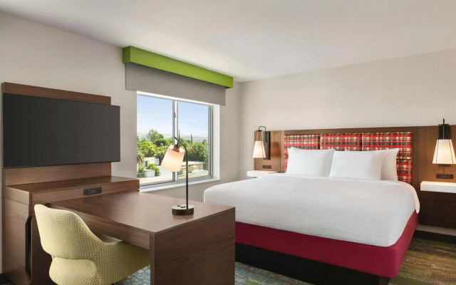Hampton Inn & Suites Oroville