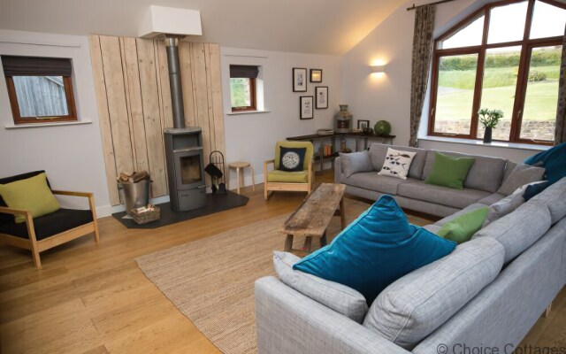 Georgeham Thornclose Barn 4 Bedrooms