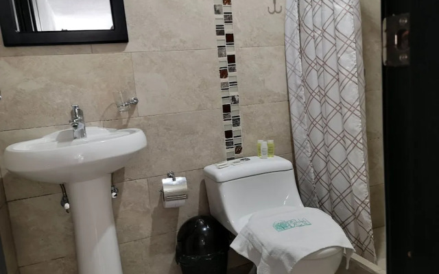 Hotel Muros Quito