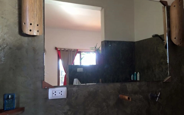 Blue Mango Rooms & Villas