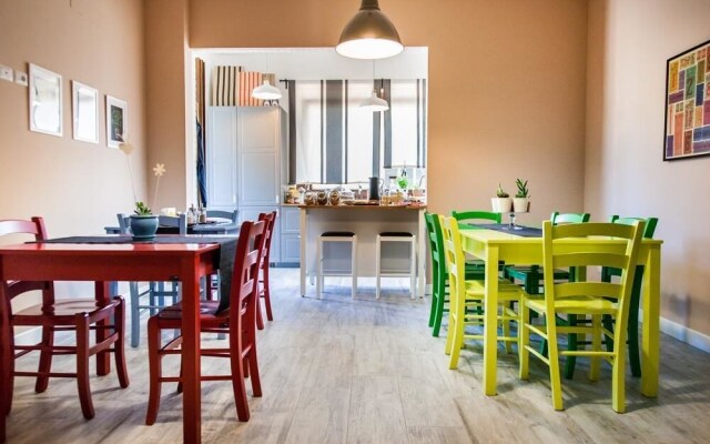 Bed and Breakfast Bric & Brac