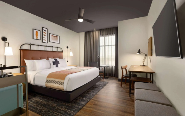 Origin Westminster a Wyndham Hotel