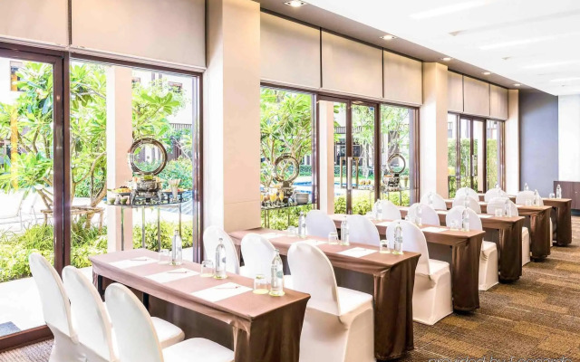 ibis Bangkok Riverside