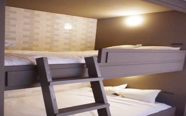 SEKAI HOTEL Botan