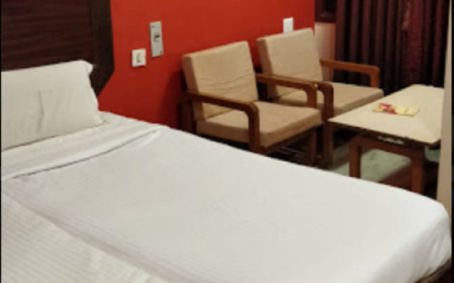 Hotel Saradharam