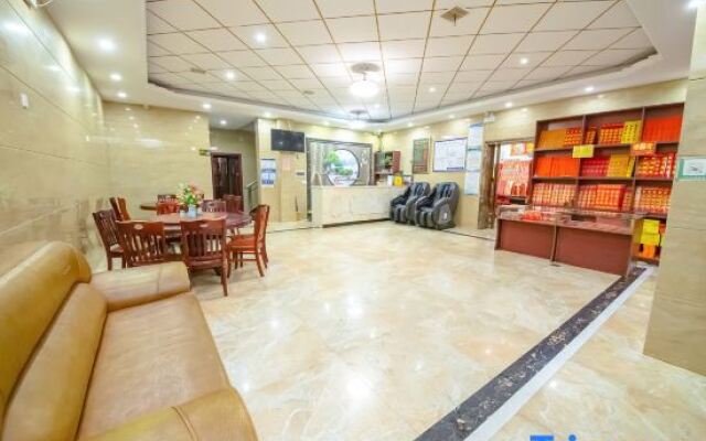 Yingbin Chain Hotel