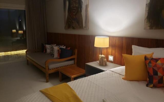 Bahari Suites