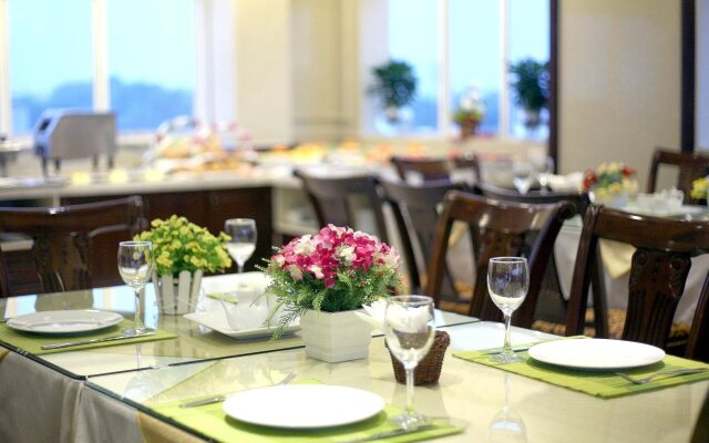 Hanoi Emotion Hotel