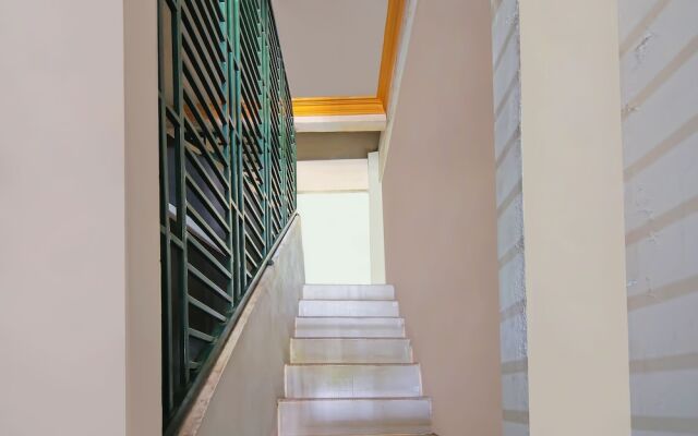 SPOT ON 91958 Flamboyan 25 Homestay Syariah