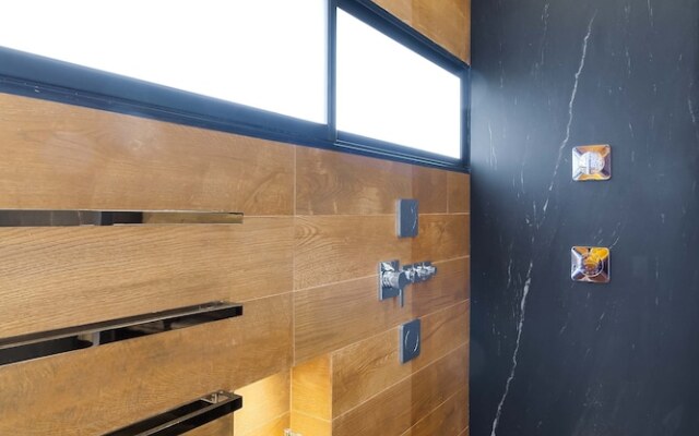 Energy 801 One Bedroom Executive