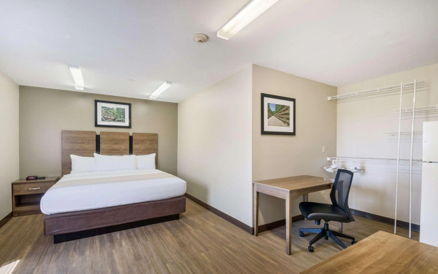 Suburban Studios Sterling - Washington Dulles